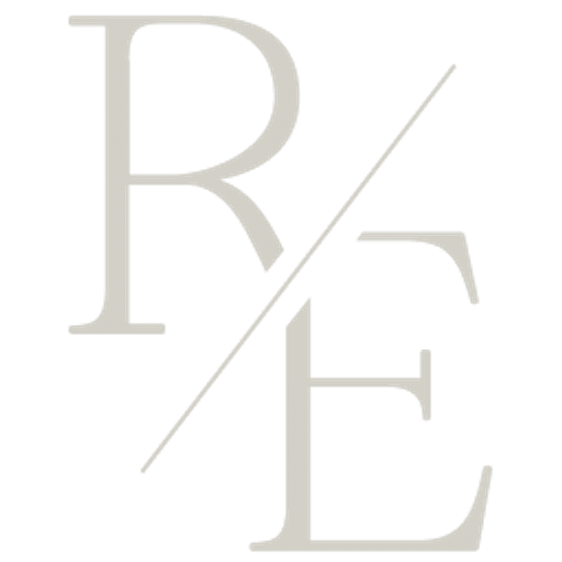 Avila Real Estate Capital logo